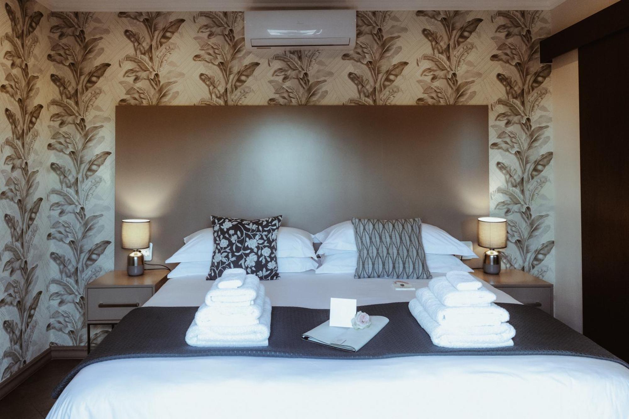 פוצ'פסטרום The Feather Hill Boutique Hotel מראה חיצוני תמונה